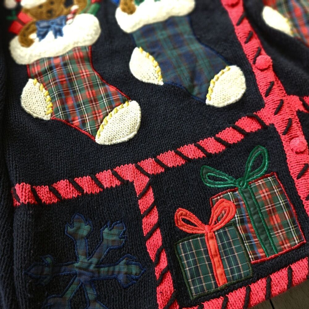 Vtg Christmas Cardigan Womens M Embroidered Teddy Bear Stockings Black Novelty - Picture 4 of 8
